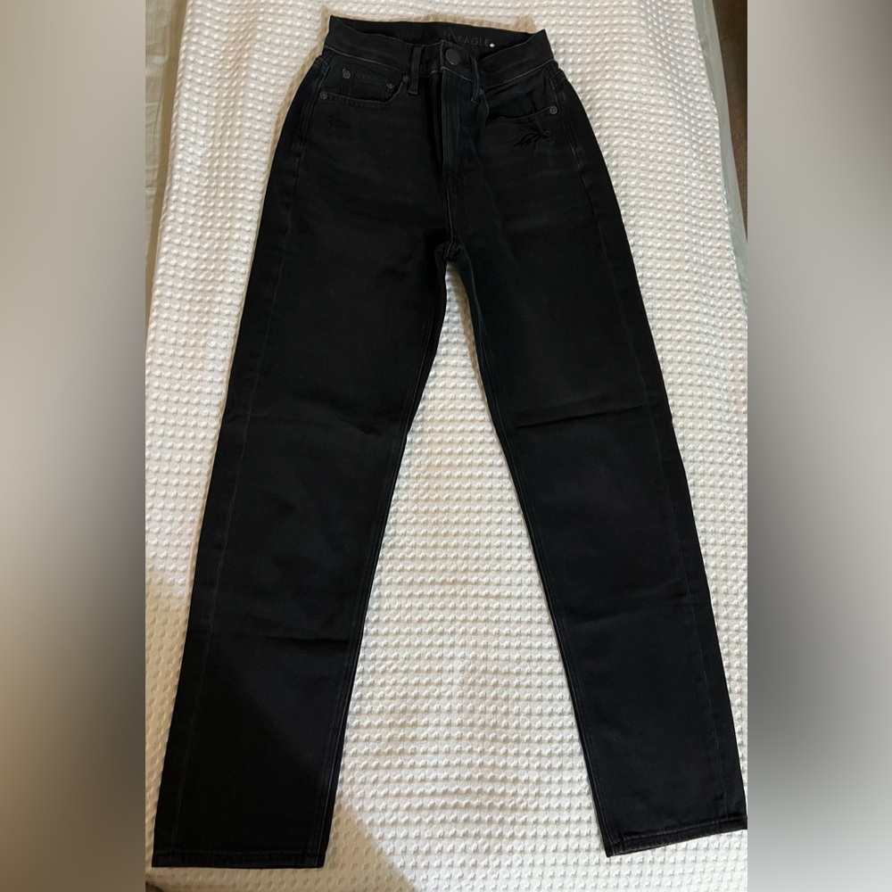 American Eagle Straight Leg Jeans